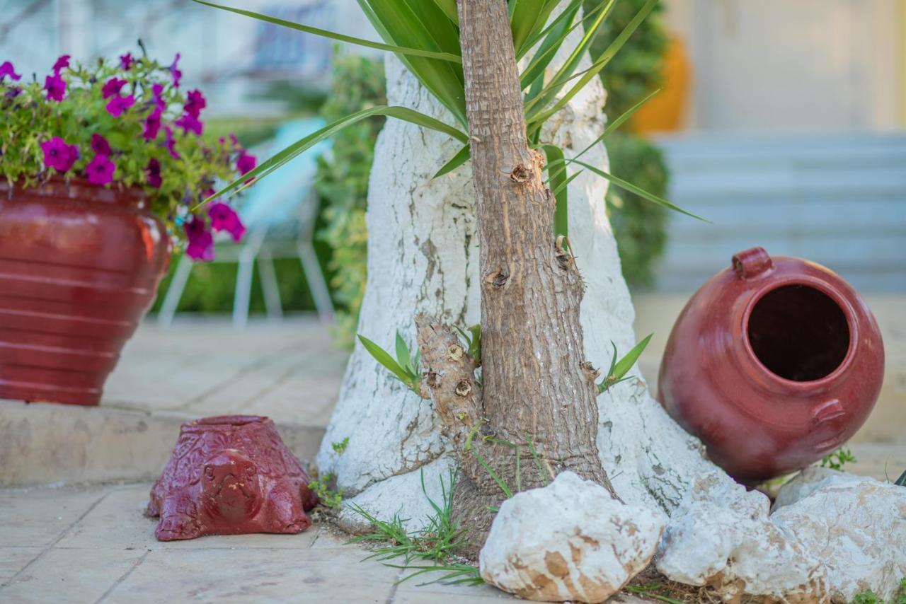 Lechaio Thiseos Georgia'S Private Paradise מראה חיצוני תמונה