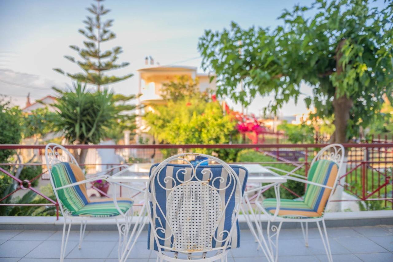 Lechaio Thiseos Georgia'S Private Paradise מראה חיצוני תמונה