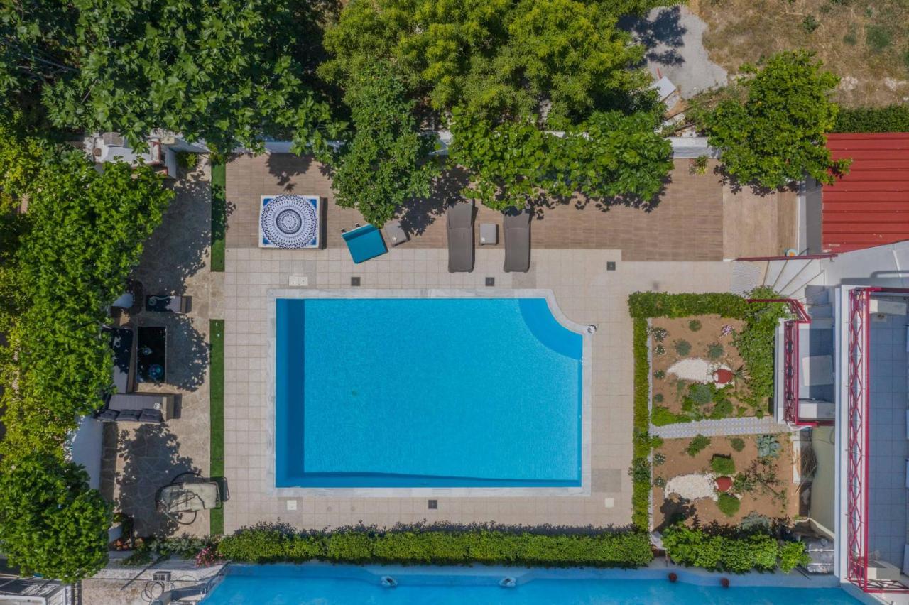 Lechaio Thiseos Georgia'S Private Paradise מראה חיצוני תמונה